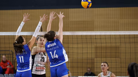 Левски се доближи до финала след победа над ЦПВК с 3:1