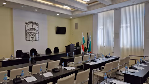 Общинският съвет в Лясковец обсъжда нови критерии за почетни граждани