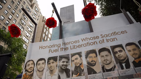 Иран екзекутира двама мъже, свързани с опозиционна група „Муджахидини на народа“