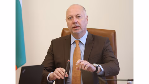 Росен Желязков: Референдумът на Радев може да забави влизането на България в еврозоната