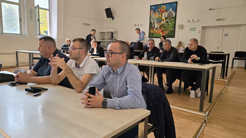 Общинският съвет в Петрич гласува електронна система за прием в първи клас