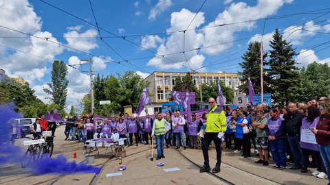 Протестите в софийския градски транспорт продължават втори ден с блокада