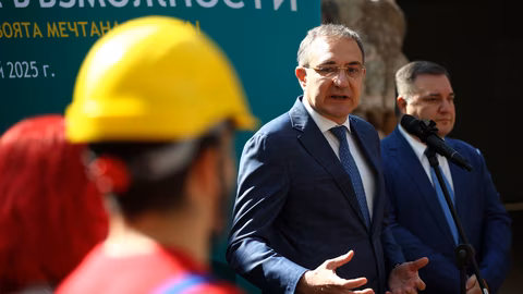 Министър Борислав Гуцанов стартира две програми с бюджет над 100 млн. лв.