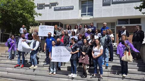 Медийни служители в Благоевград протестират за увеличение на заплатите