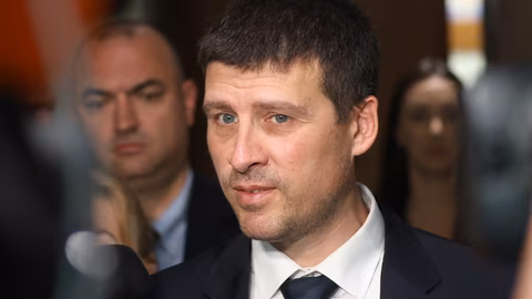 Ивелин Михайлов заяви за заплаха от Костадин Костадинов в парламента