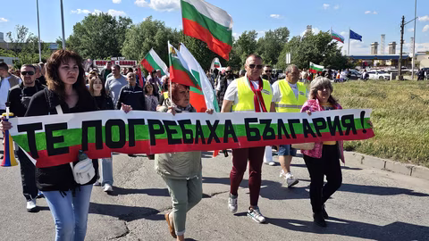 Протест блокира кръговото при "Дунав мост" заради еврото до 19:00 часа