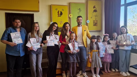 Възпитаници на "Enjoy Music &amp; Art School" спечелиха награди на конкурси през май