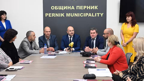 Министър Георгиев отчете помощ за над 7500 пострадали от насилие в Перник