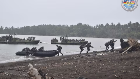 Първи съвместни учения между Филипини и САЩ в Южнокитайско море