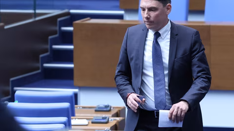 Васил Пандов обвинява парламента в блокиране на увеличението на заплатите в здравеопазването