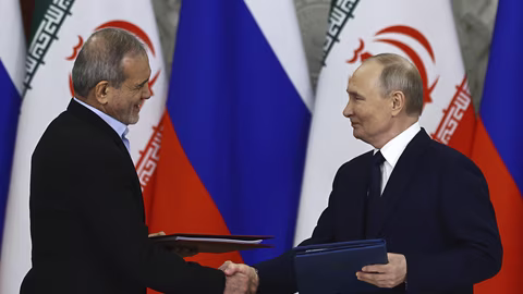 Иран одобри стратегическо партньорство с Русия за 20 години