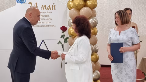 Кметът Ерол Мюмюн връчи 66 награди по повод 24 май в Кърджали