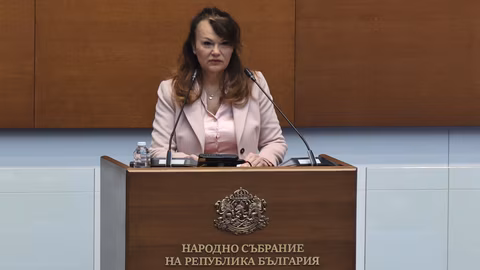 Депутат Мария Илиева алармира за критична криза в България
