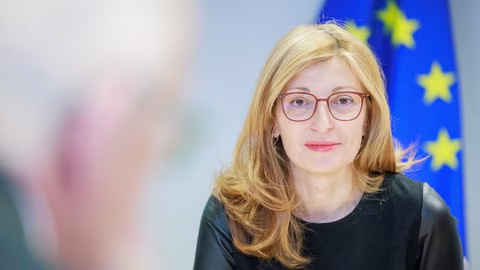 Екатерина Захариева призова за мерки срещу заплахата към научните изследвания
