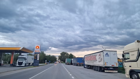 Три катастрофи на път I-3 между Долни Дъбник и Радомирци заради несъобразена скорост