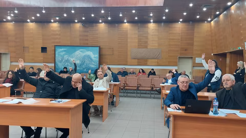 Общинският съвет в Карлово обсъжда важни инфраструктурни и културни проекти
