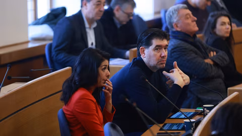 Кметът на София Васил Терзиев срещу общинския съвет за бюджета на 2025 година