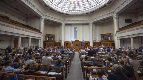 Украйна предлага депутати да заемат ключови постове в правителството