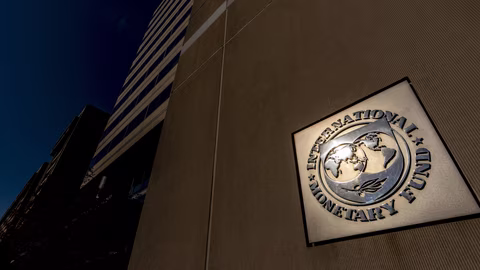 МВФ и Украйна се споразумяха за кредитна програма от 15,5 милиарда долара
