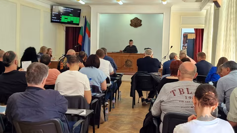 Общинският съвет на Монтана отличи нови почетни граждани с признание
