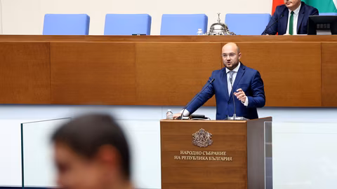 Министър Георгиев отхвърли картели и масови нарушения сред съдебните изпълнители