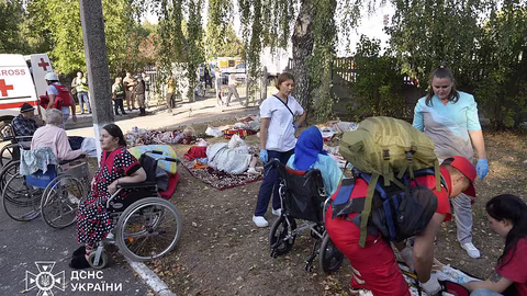 Украйна въвежда задължителна евакуация в Сумска област заради военни обстрели