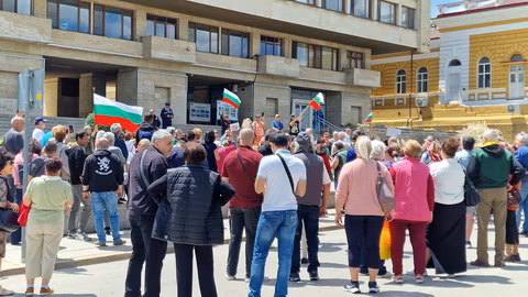 Протест в Шумен настоява за запазване на българския лев като национална валута