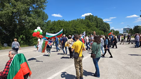 Протест във Видин блокира пътя срещу замяната на лева с еврото