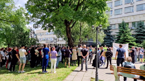 МБАЛ-Шумен осъжда протеста, който създаде стрес и напрежение за персонала