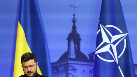 Обстрел в Суми причини жертви и промени в командването на украинската армия