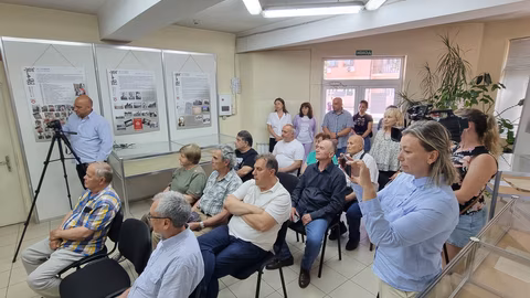 Държавен архив – Перник награди дарители и отличи читатели за приноса им