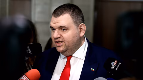 Дянко Пеевски твърдо защитава МВР и отхвърля призиви за оставка на Митов