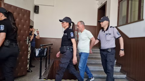 Апелативен съд потвърди "задържане под стража" на лекарите Таневи