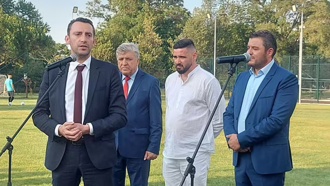 Министър Иван Пешев откри нов спортен комплекс в село Крумово