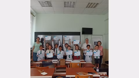 Ученици от "Христо Ботев" в Разград отличени във форума за кариерно ориентиране