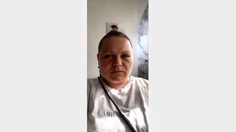 Български писатели преживяват военна обстановка в Израел по време на фестивала