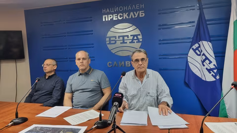 "За чист Сливен" настоява за отмяна на решения, застрашаващи "Сините камъни"