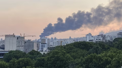 Иран предупреждава за евакуация на израелски телевизии след въздушен удар