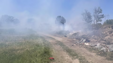 Пожар обхвана сметището в село Крумово край Пловдив