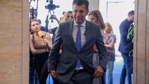 Кирил Петков: Борисов и Пеевски блокират плана за възстановяване с опит за промяна на правилата