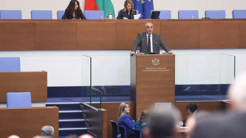 Парламентът прие нови правила за продължително пребиваване на дигитални номади