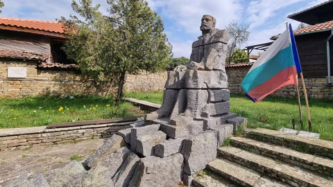 Поредна инициатива в Медвен почита революционера и писателя Захарий Стоянов