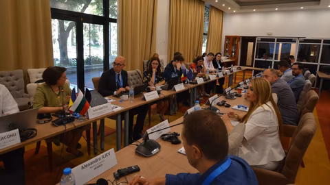 Одобрени проекти на стойност над 17 млн. евро по трансгранична програма за образование