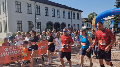Общо 684 участници в "Troyan Run" - планинско бягане по стъпките на Левски