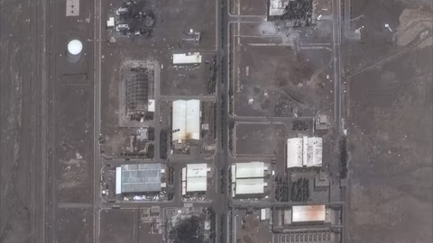 Няма загинали при американските удари по иранските ядрени обекти