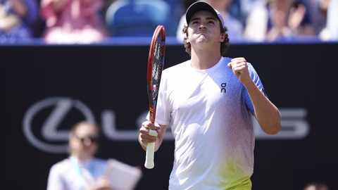 Жоао Фонсека постига първа ATP победа на трева в Ийстбърн