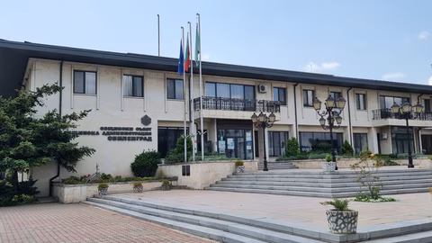 Общинският съвет на Свиленград разглежда продажбата на опожарената дървесина