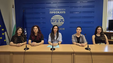 Ученици от Плевен предлагат идеи за подобряване на града чрез младежки проект