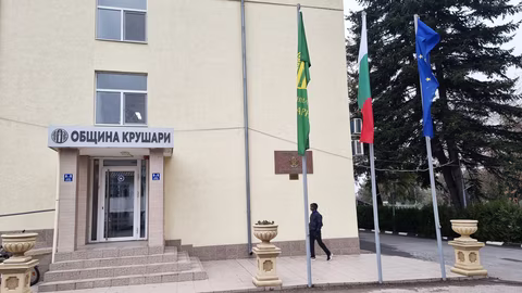 Общинският съвет на Крушари обсъжда водоснабдяване и управление на имоти