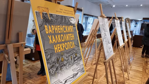 Изложба в Балчик показва исторически комикси на Елена Владова и Николай Русев
